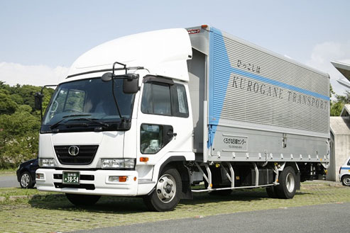 くろがね工業　引越輸送